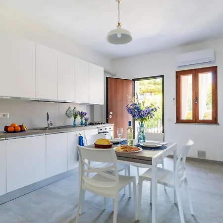 Costa Est Sardegna Jasminium & Relax Apartamento